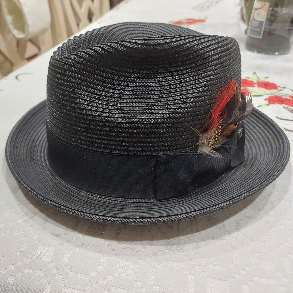 Epoch straw fedora. New without tags. Size Isa medium/large